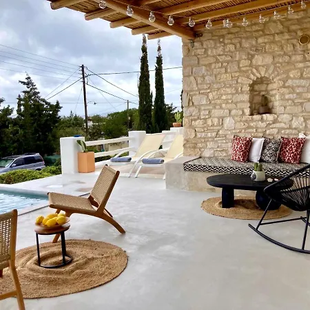 Villa Giorgianna -near With Pool *