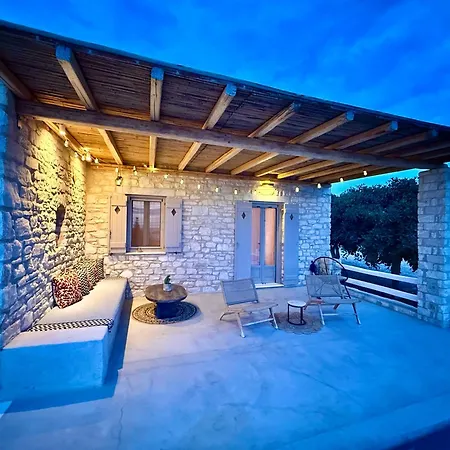 Σπίτι διακοπών Giorgianna -near With Pool