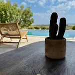Casa vacanze Giorgianna -near With Pool Alikí