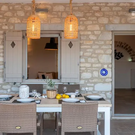 Giorgianna -near With Pool Алики